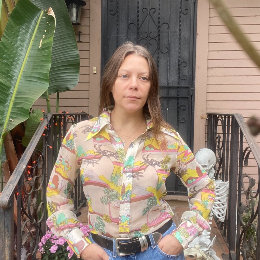 Vintage sheer button down with amazing landscape print!